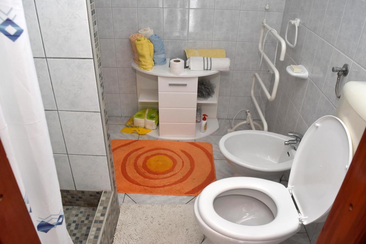 Apartments Paric Vir Exterior foto